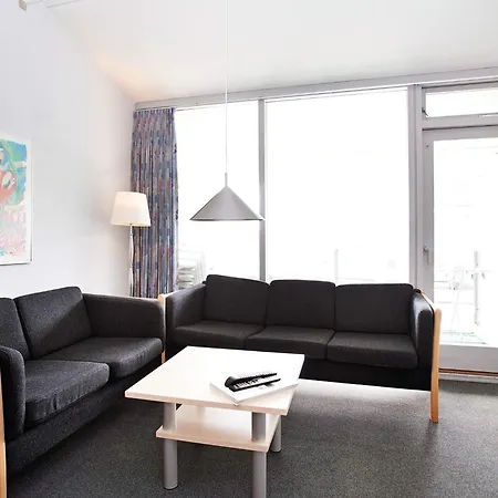 Xcix Apartment *